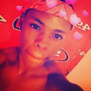 Meet your Posher, Louis